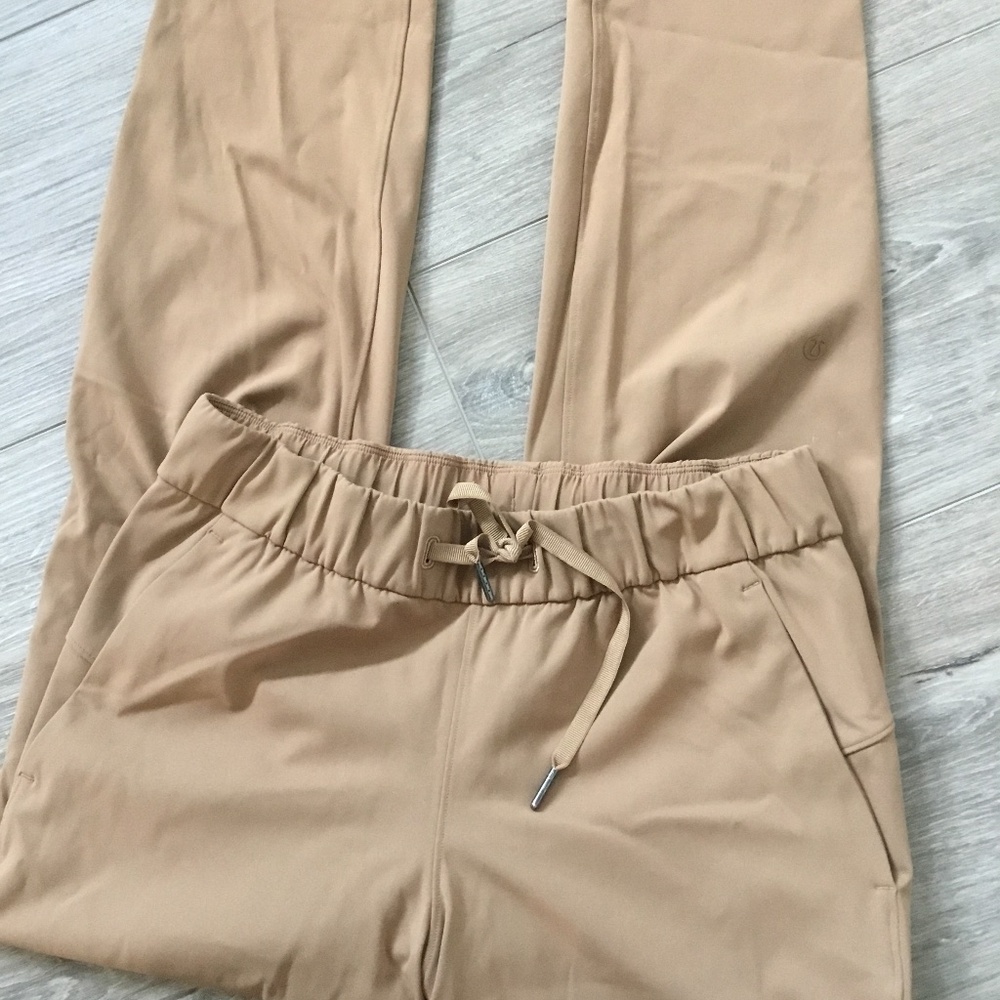 Lululemon Keep Moving pant